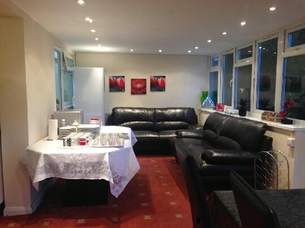 London Heathrow Guesthouse Hillingdon Exterior foto